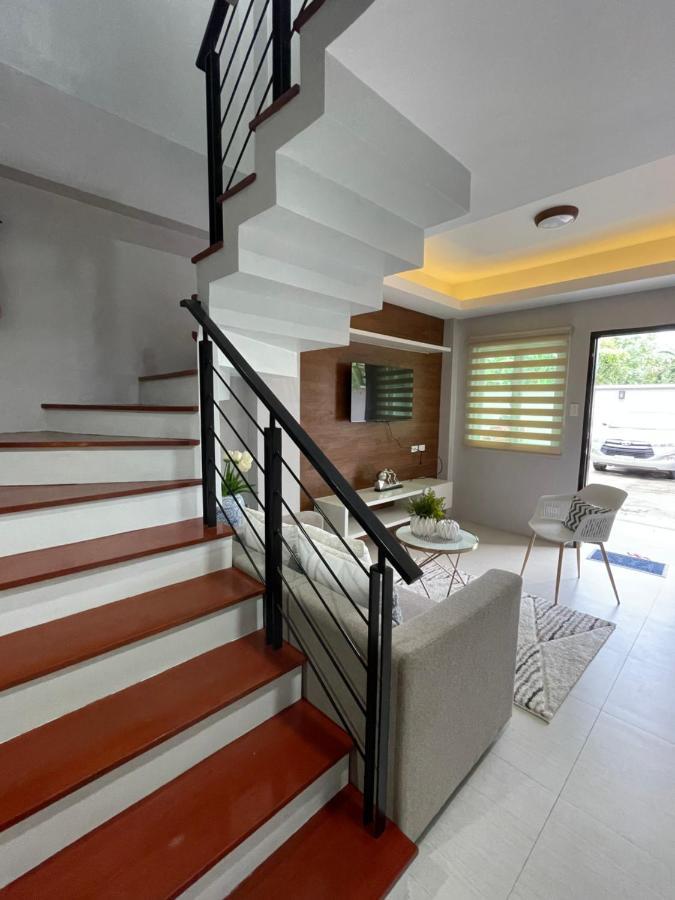 J Spazio Apartelle And Cafe Baranghauon Extérieur photo
