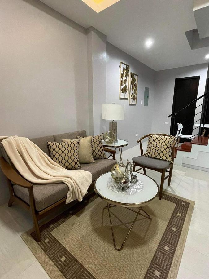 J Spazio Apartelle And Cafe Baranghauon Extérieur photo